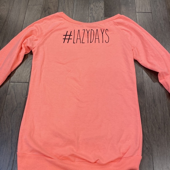 Electric Pink Sweater - Picture 5 of 6